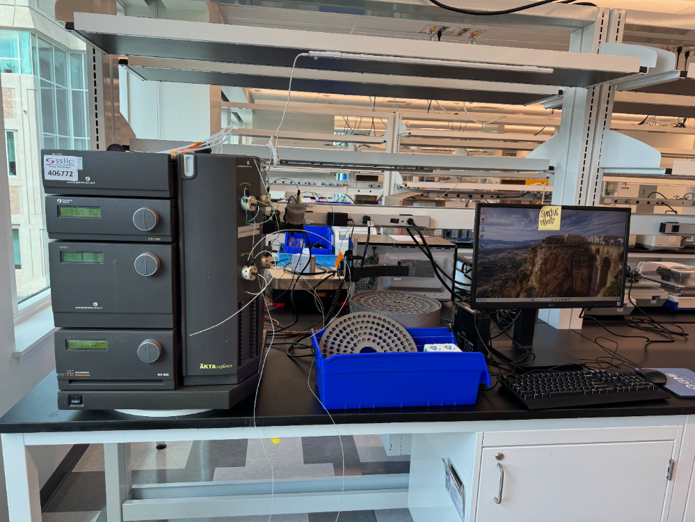 Image of Amersham Pharmacia Biotech AKTAexplorer FPLC System